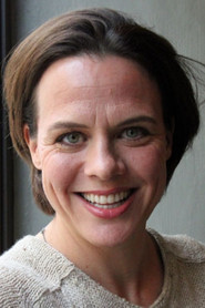 Photo of Karine Dybvik as Sonja