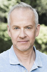 Photo of Marcus Calvin as Pharmamanager