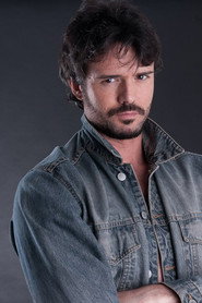 Photo of Toño Pantaleón as Andrés