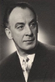 Photo of Karps Klētnieks as ārsts