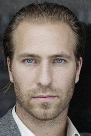 Photo of Andreas Vaehi as Chad Fox