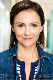 Photo of Amanda Melby as Ruth Kiesling