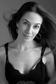 Photo of Isabelle O'Brien as Vanessa