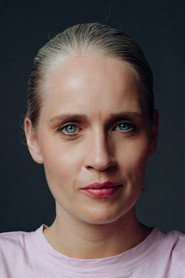 Photo of Claudia Helene Hinterecker as Sigrid