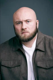 Photo of Oliver Svendsen as Lovebird #1