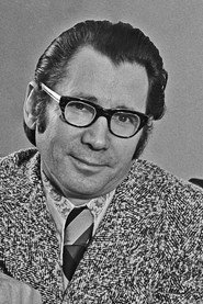 Photo of Pavlo Zahrebelny as Savka