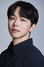 Photo of Ahn Jeong-gyun as Park Sang-cheol