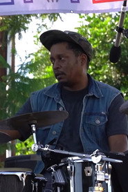 Photo of Chris Dave as Self - drums
