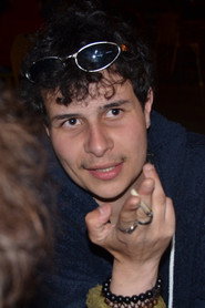 Photo of Chezil Mansouri as L’homme invisible