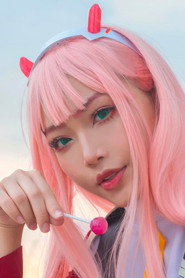 Photo of REA KAMI as Rea Muppet