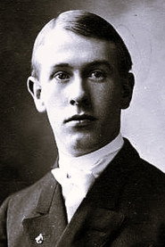 Photo of Alfred J. Goulding as John the Barber (as Alf Goulding)