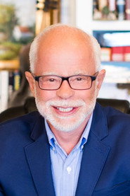 Photo of Jim Bakker as Self