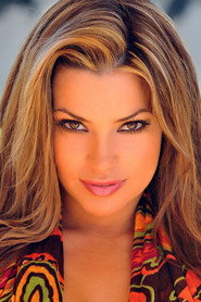 Photo of Monica Leigh as Kenna