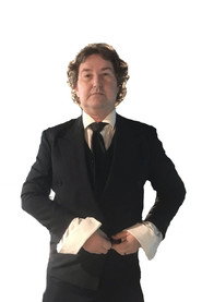 Photo of David Fitton as Inspector Lestrade