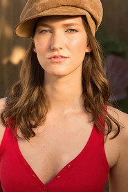 Photo of Lauren Dearmon as Susan