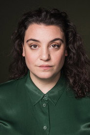 Photo of Nuriye Jendroßek as Gülcan Bulut