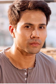 Photo of Zenn Kyi as Thiha