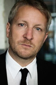 Photo of Sebastian Krähenbühl as Heinz Fritschi