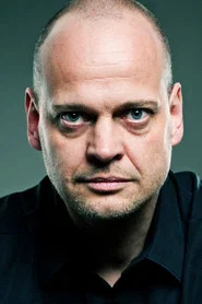 Photo of Dietmar König as Banker Rothmann