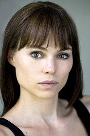 Photo of Tallulah Sheffield as Robyn