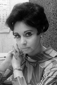 Photo of Jackie Richards as Maxine