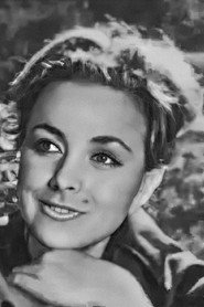 Photo of Gülseren Esen as Nilgün