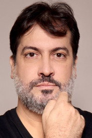 Photo of Daniel Braga as Homem no Bar