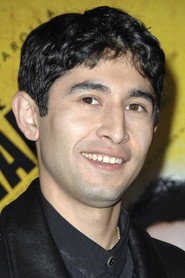 Photo of Jonathan Hernandez as Victor Padilla