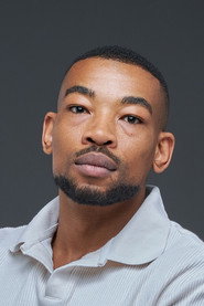 Photo of Luxolo Ndabeni as Suno