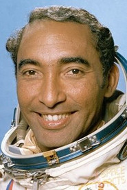Photo of Arnaldo Tamayo Méndez as Self