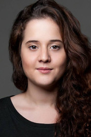Photo of Júlia Guerra as PENINA