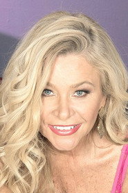 Photo of Lauren Taylor