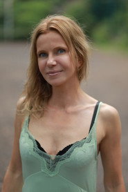 Photo of Judith Klein as Mia Weiss
