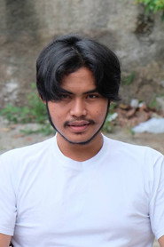 Photo of Hassan Faruqi as Ayah