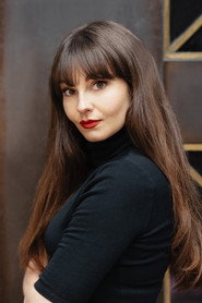 Photo of Victoria Emslie as Caitlyn