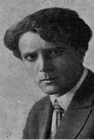 Photo of Oleg Frelikh as Cascarilla, presidential candidate