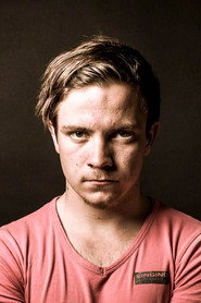 Photo of Bas van Prooijen as Luuk