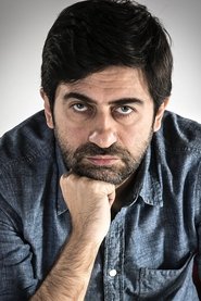 Photo of Emin Alper as Osman