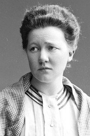 Photo of Göta Klintberg as Fru Bengtsson