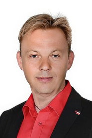 Photo of Miroslav Babiak as Karol Čáni
