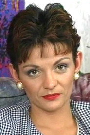 Photo of Sharon Cross