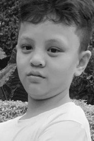 Photo of Deni Izharul Haq as Rama Kecil