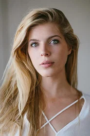 Photo of Victoria Jacobsen as Scarlett