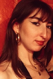 Photo of Lisa Contadini as Chloé