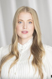 Photo of Stephanie Schneider as Clara