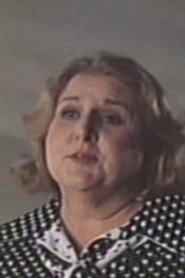 Photo of Fanie Essex as Helen the Landlady