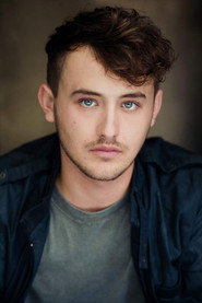 Photo of Myer van Gosliga as Shannon Worthington