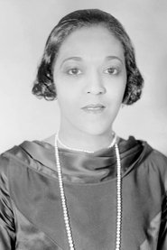 Photo of Evelyn Ellis as Clara