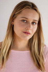 Photo of Fiona Tarses as Andrea