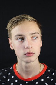 Photo of Nissim Renard as Adrien